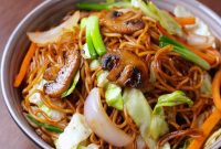 Vegetable Chow Mein: Simple Stir-Fry Noodles with Veggies