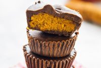 No-Bake Pumpkin Chocolate Cups: Creamy Fall Dessert Recipe