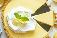 Classic Lemon Icebox Pie Recipe — No-Bake Summer Dessert