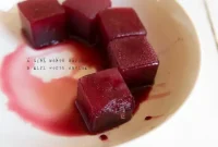 Pomegranate Ice Cubes: Flavorful Tips for Cocktails & Drinks