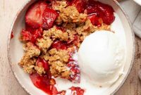 Strawberry Crumble with Oat Topping Recipe
