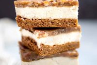 Paleo Pecan Caramel Cheesecake Bars Recipe