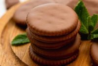 Copycat Thin Mints Recipe: Homemade Chocolate Mint Cookies