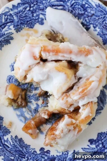 Warm Cinnamon Scones Recipe with Sugar Glaze 7 Apple Cinnamon Rolls Delicious Serving.