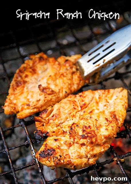 Crispy Sriracha Ranch Chicken Sandwich Recipe 2 Sriracha Ranch Chicken Recipe - only 3 ingredients, including the chicken! Not super spicy even though there is a good amount of Sriracha - can increase or decrease depending on your personal preference. Great tasting chicken recipe!