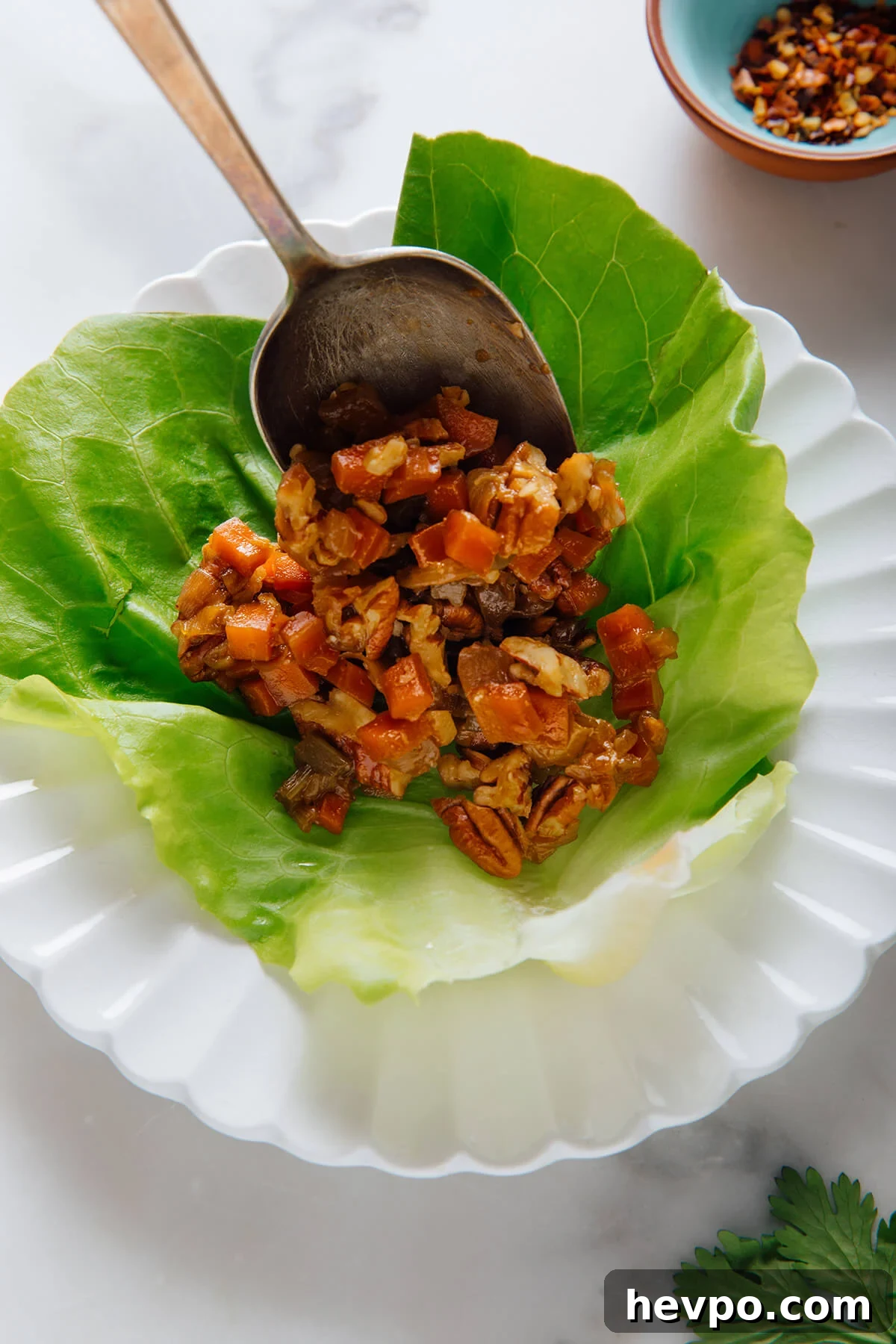how to make Thai lettuce wraps