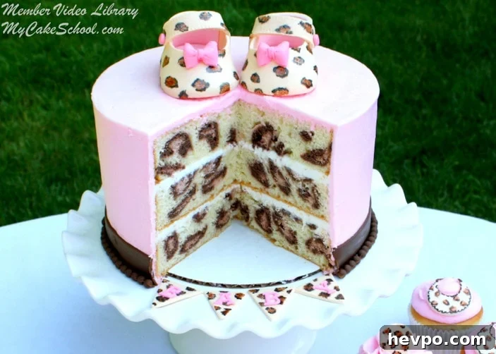 Leopard Print Cake (Pattern Inside)