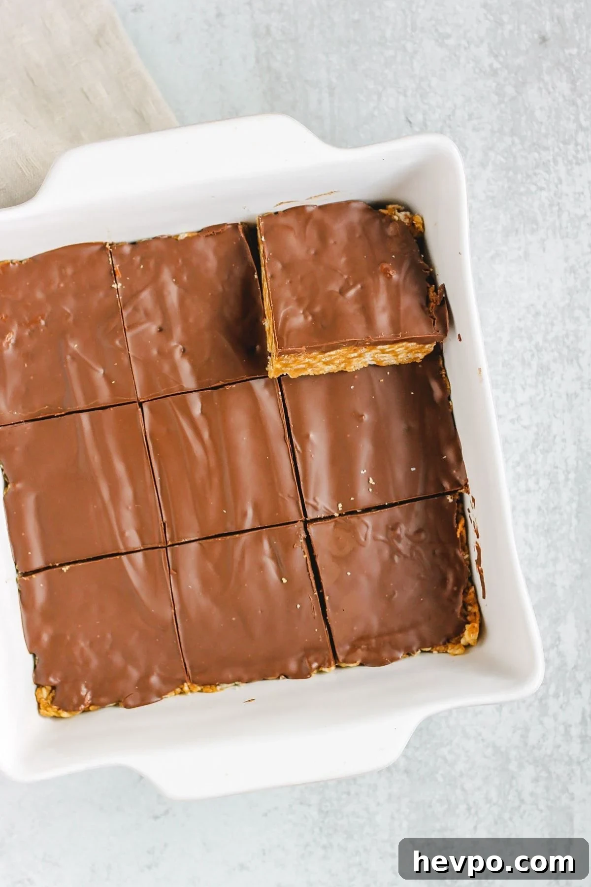 Pan of cut scotcheroo bars.