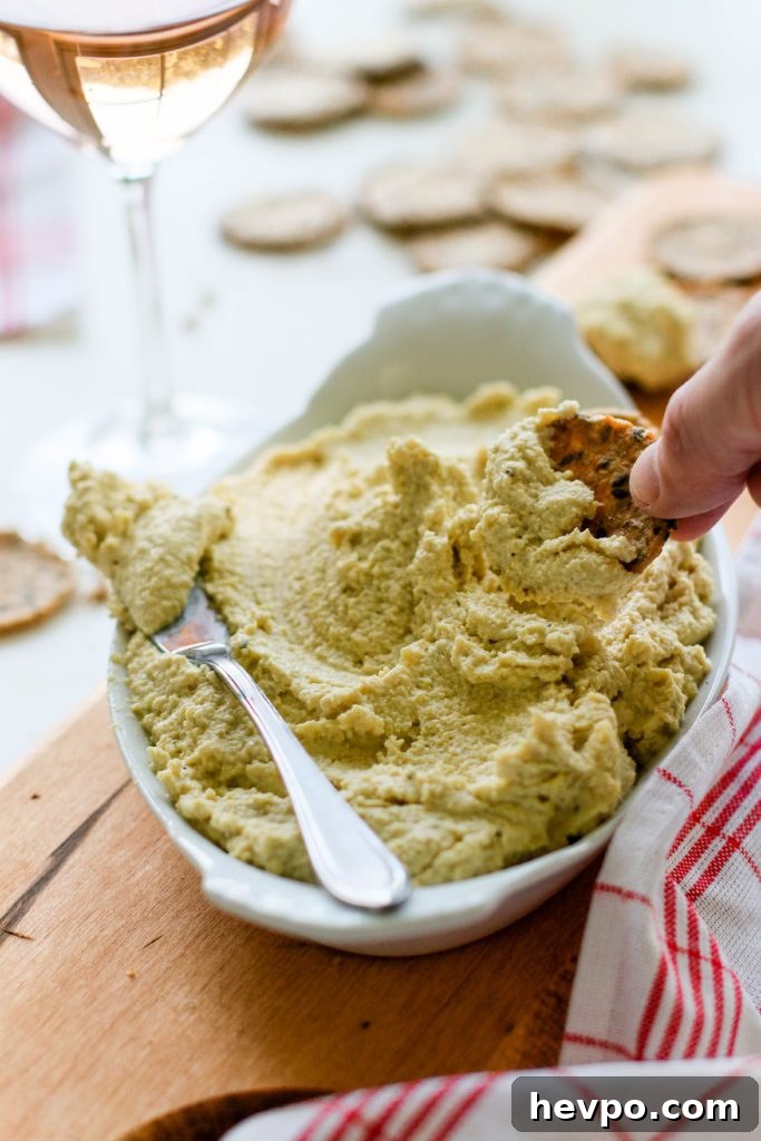 Raw cashew cheese dip