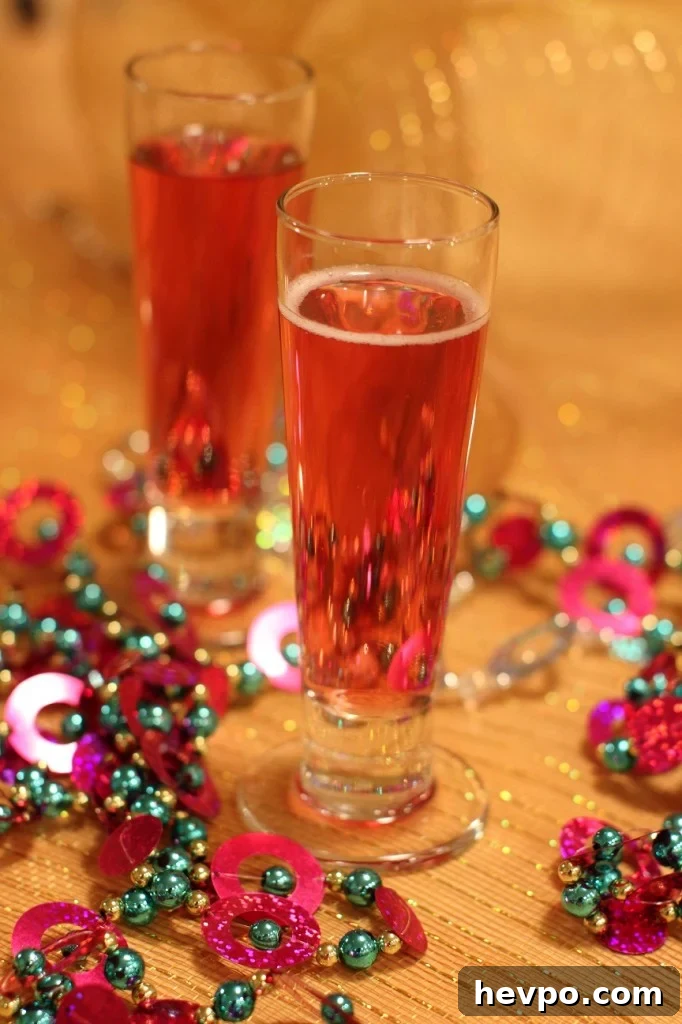 Poinsettia Cocktail Punch: A Festive Christmas Toast 14 poinsettia cocktails