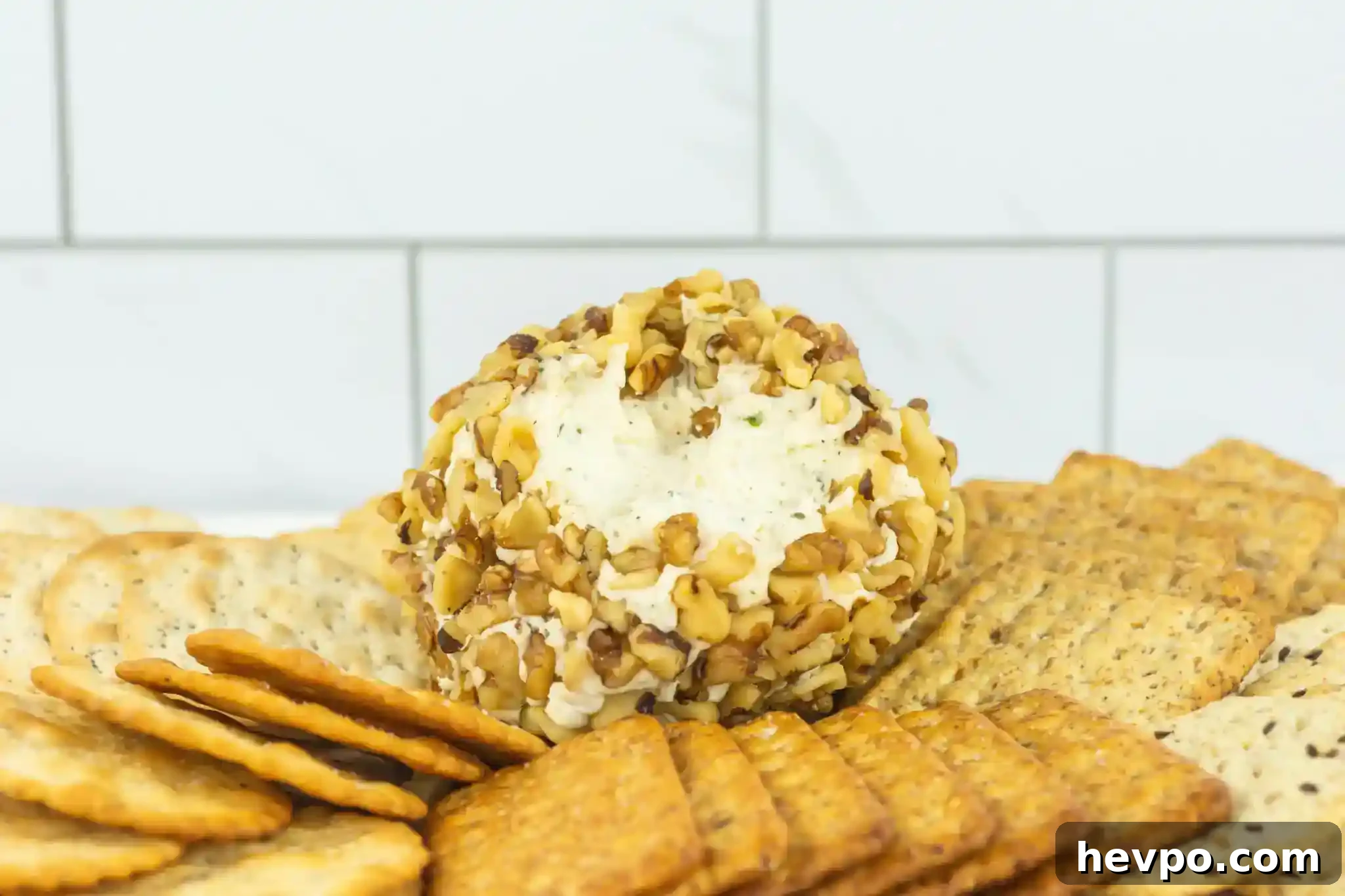 10 Quick Party Appetizers You Can Make in Minutes 3 3-Ingredient Cheese Ball