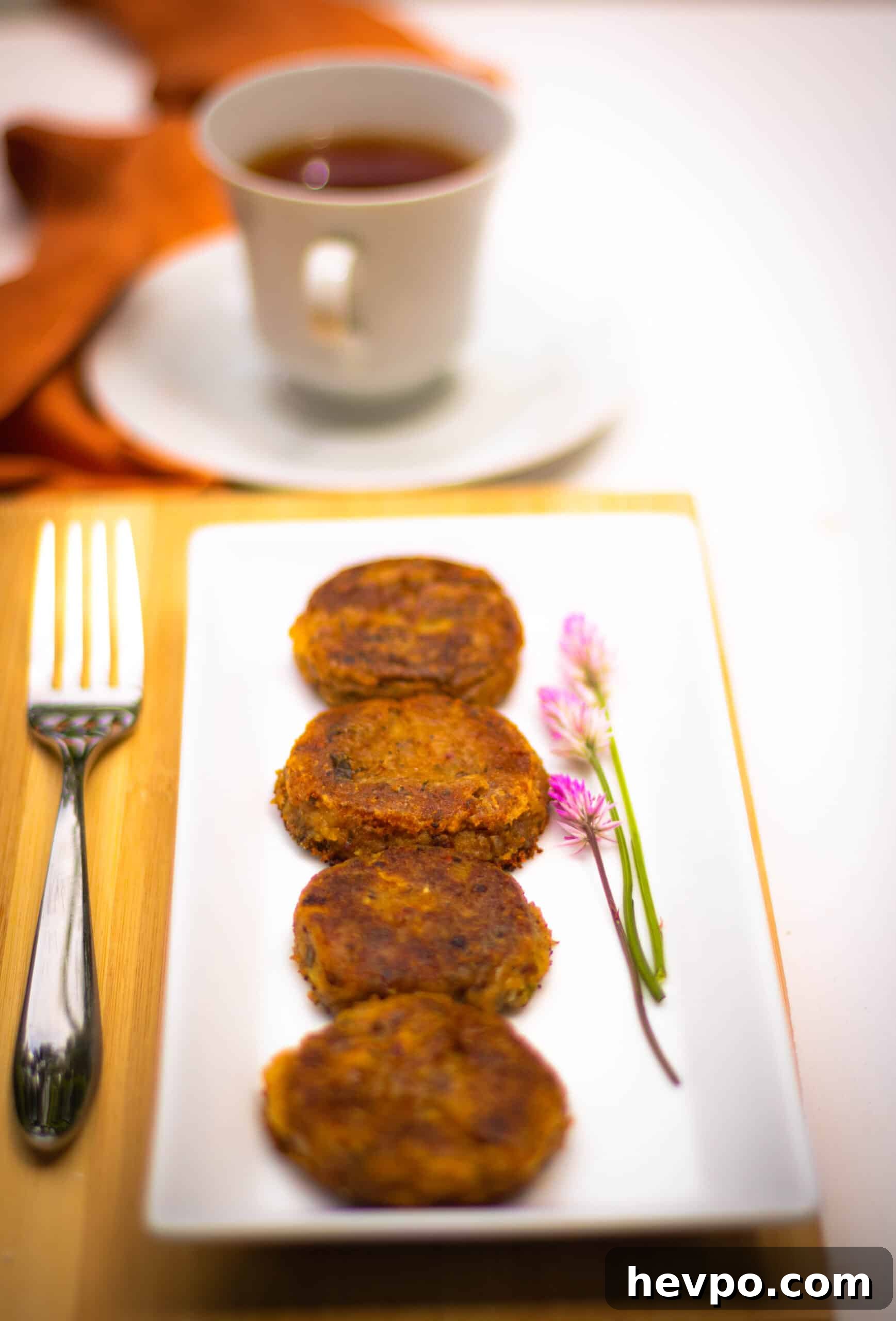 Aloo Ki Tikki Recipe: Crispy Indian Potato Kababs You’ll Love 4 Aloo Tikki Recipe - Pakistani Food Recipes @ Fatima Cooks