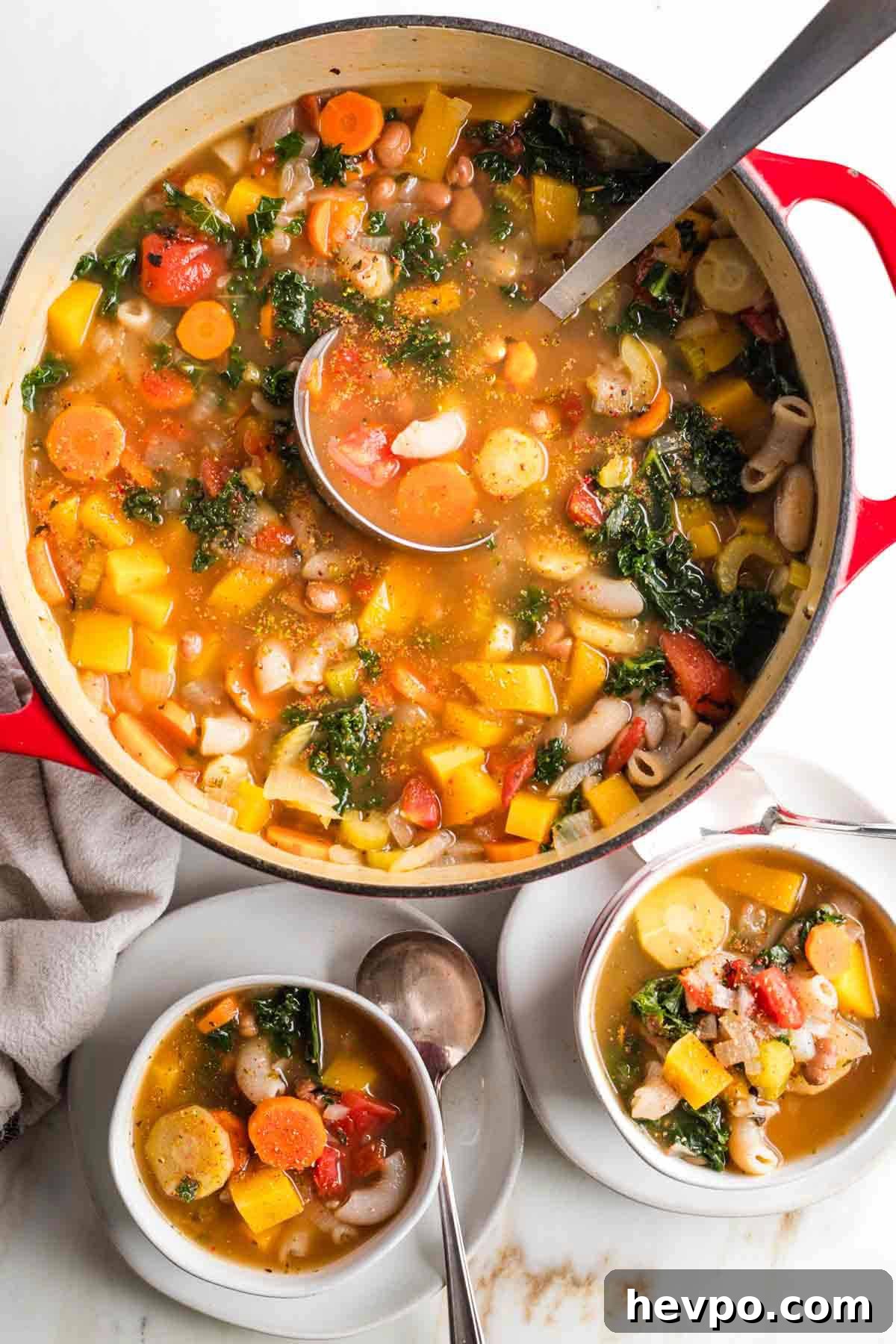 Autumn Vegan Minestrone: Hearty Fall Vegetable Soup 2 Chunks of veggies, beans and pasta in a deep rich broth.