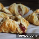 pastry parcels with turkey