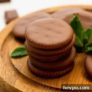 Small stack of thin mint cookies