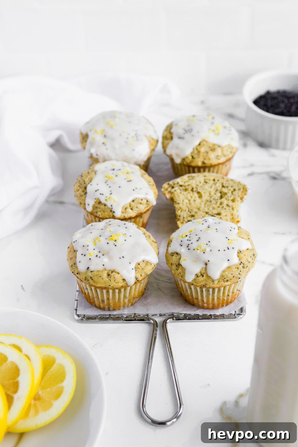 Easy delicious gluten free lemon poppyseed muffins