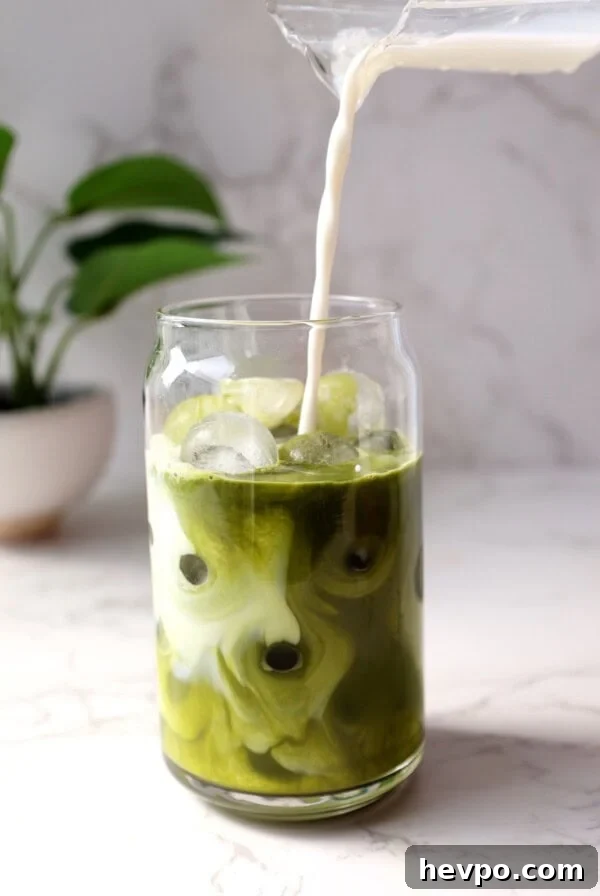 iced matcha latte